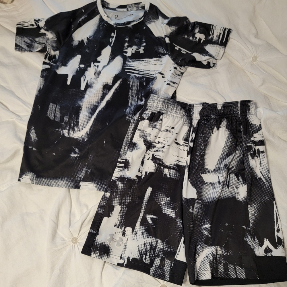 Boys Under Armour set
